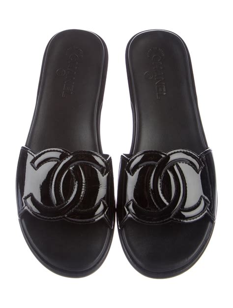 Chanel Cc Slides 